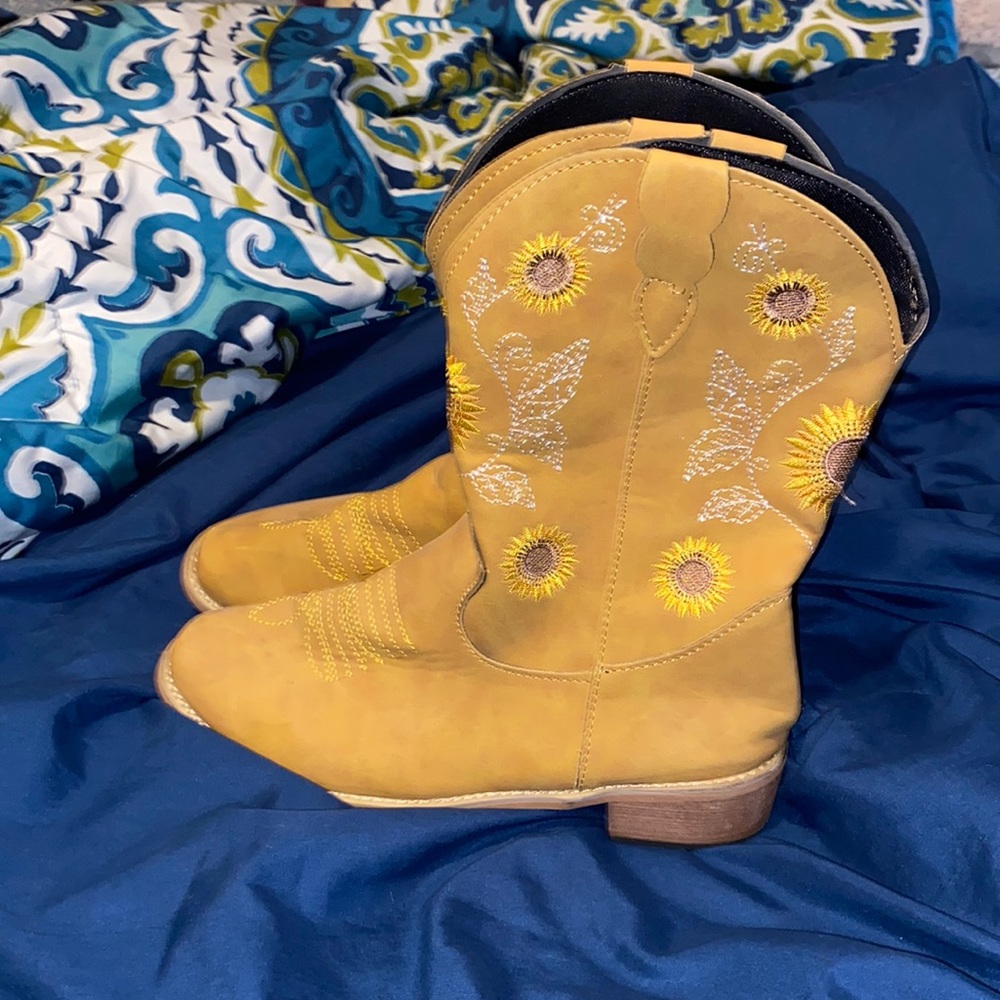 Fashion Cowgirl boots